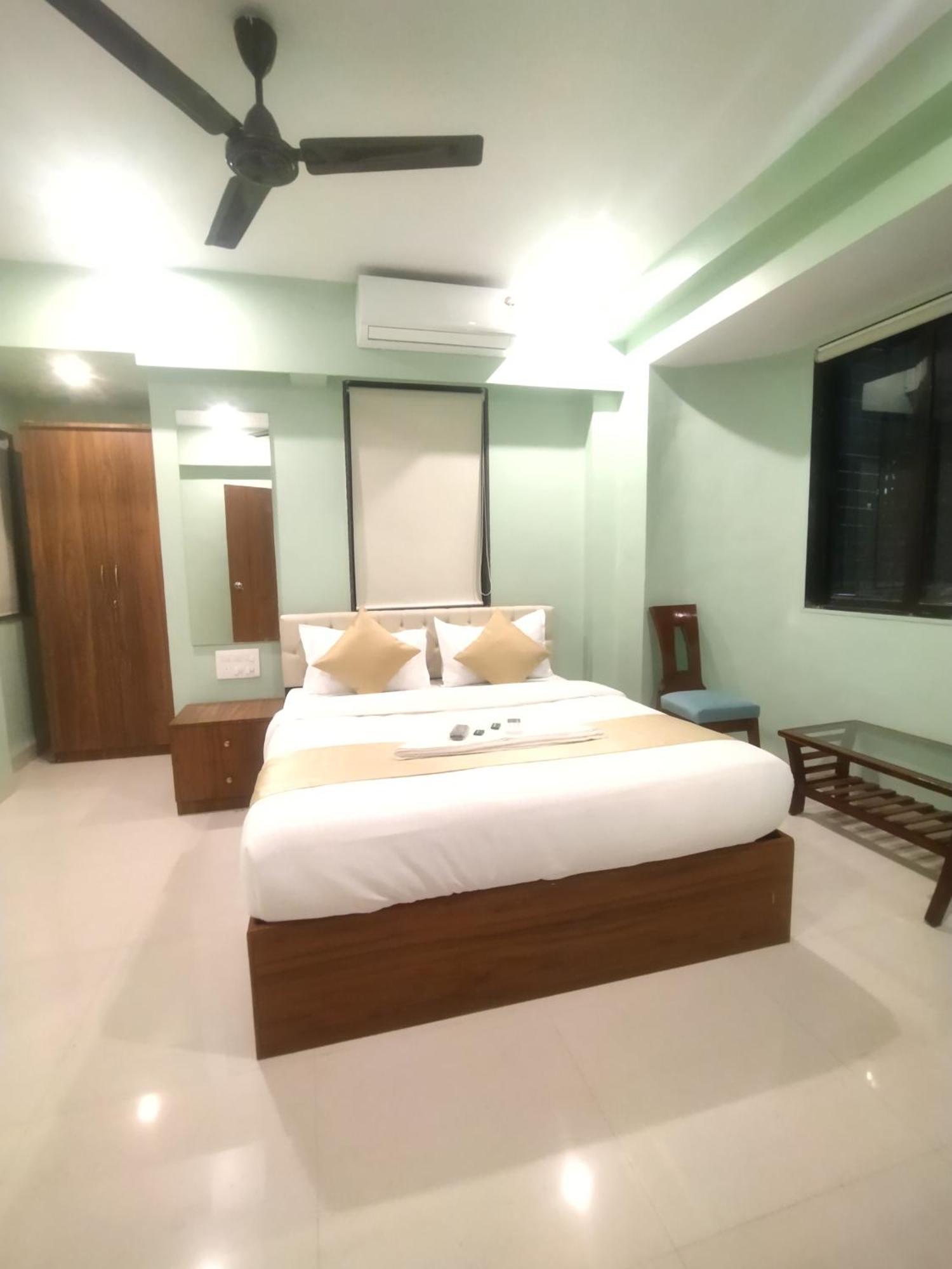 Everest Stays Rooms And Dormitory Bombay Eksteriør billede